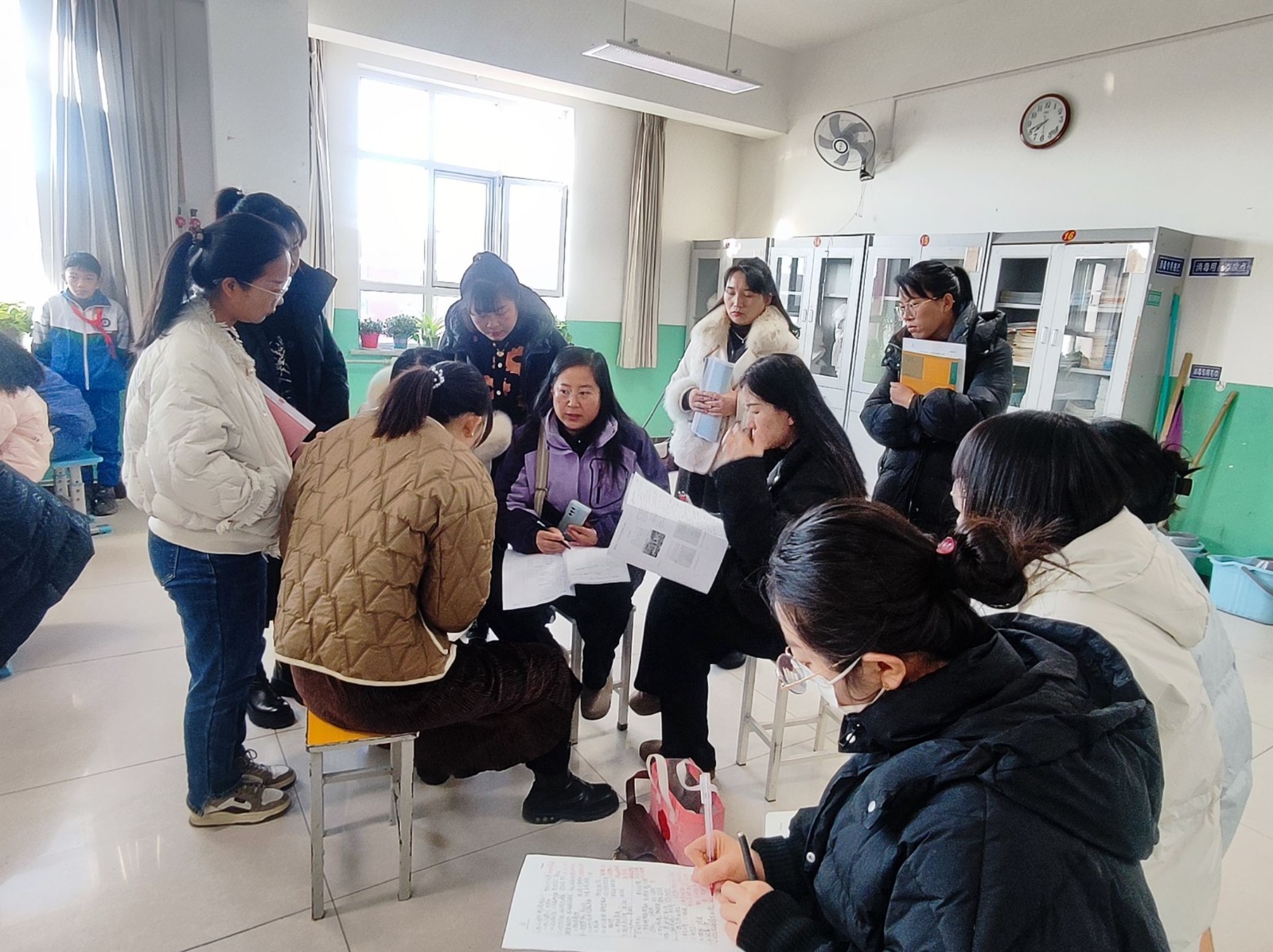工作室成员第一次听课评课活动照片