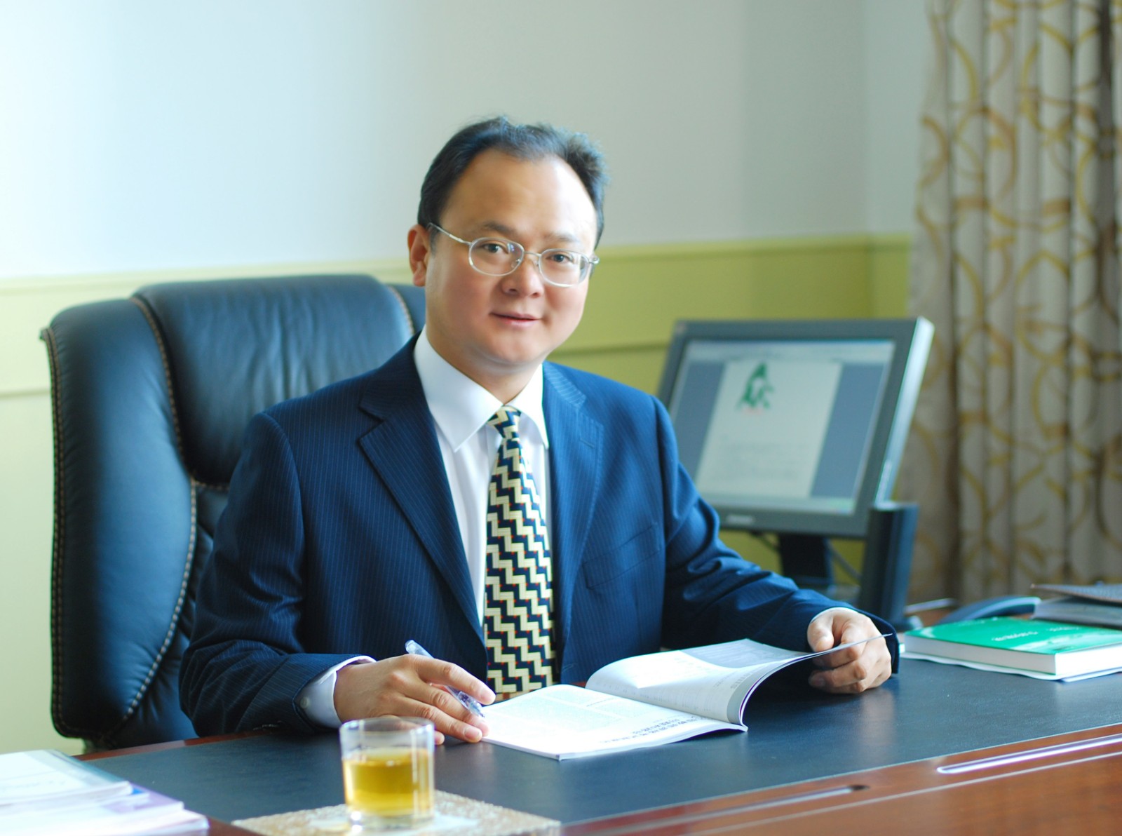 工作室主持人（岑新尚）